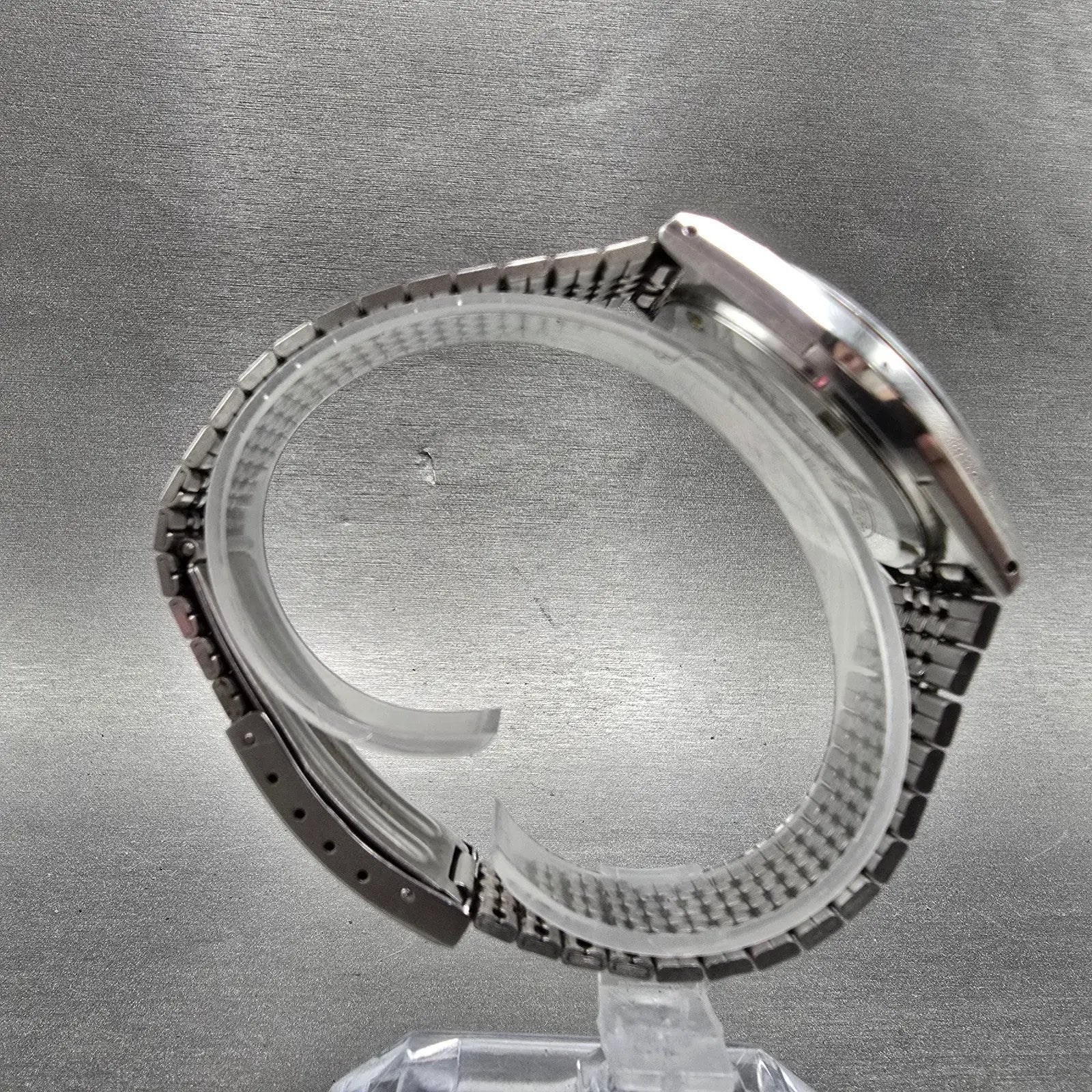 Citizen CQ Watch Men 35mm Silver Dial Silver Tone Daydate Round 4-211138 PARTS9