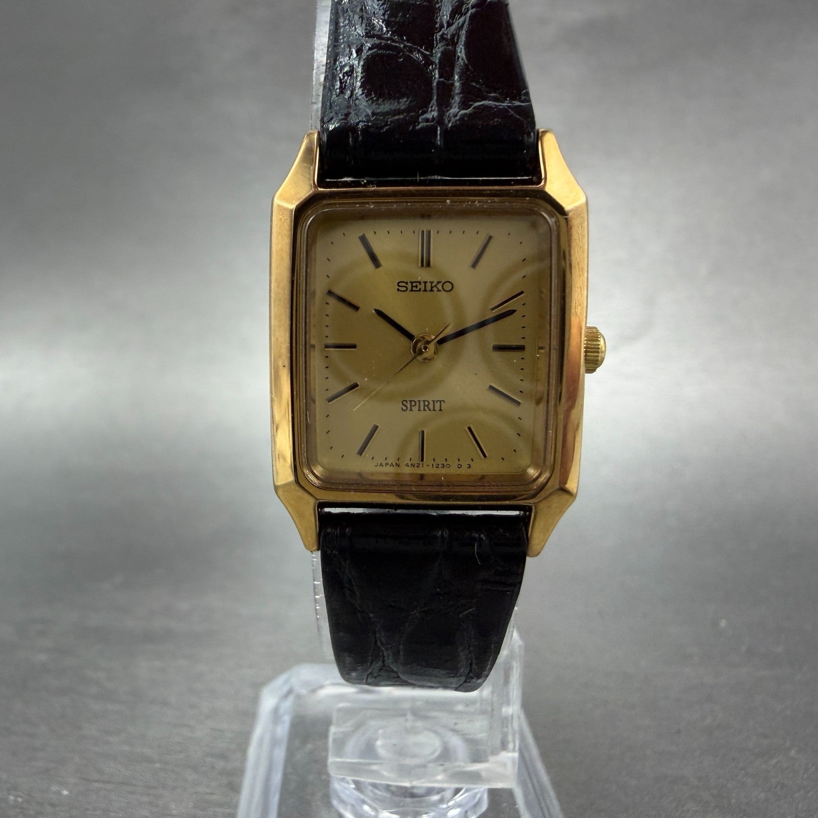 Seiko Spirit Tank Watch Women 20mm Champagne Dial Gold Tone 4N21-5190 NewBattery6