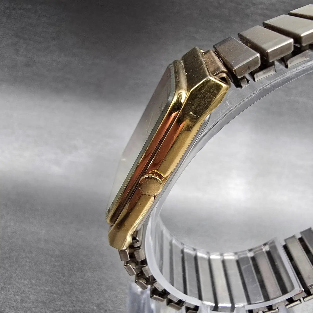 Seiko Pulsar Watch Men 27mm Champagne Dial Gold Tone Rectangle Y130-5240 New Bat2