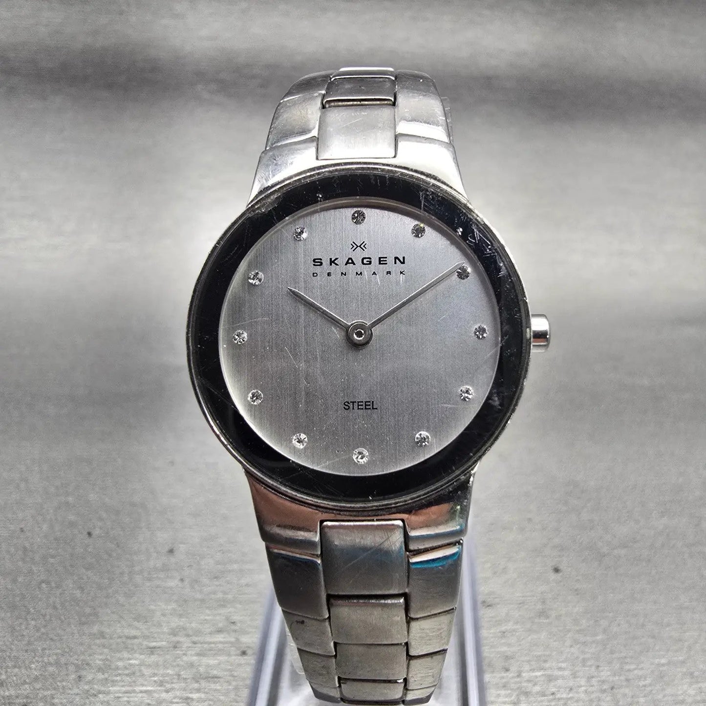 Skagen Steel Watch Women 25mm Silver Dial Silver Tone Round 430SSXD New Battery0