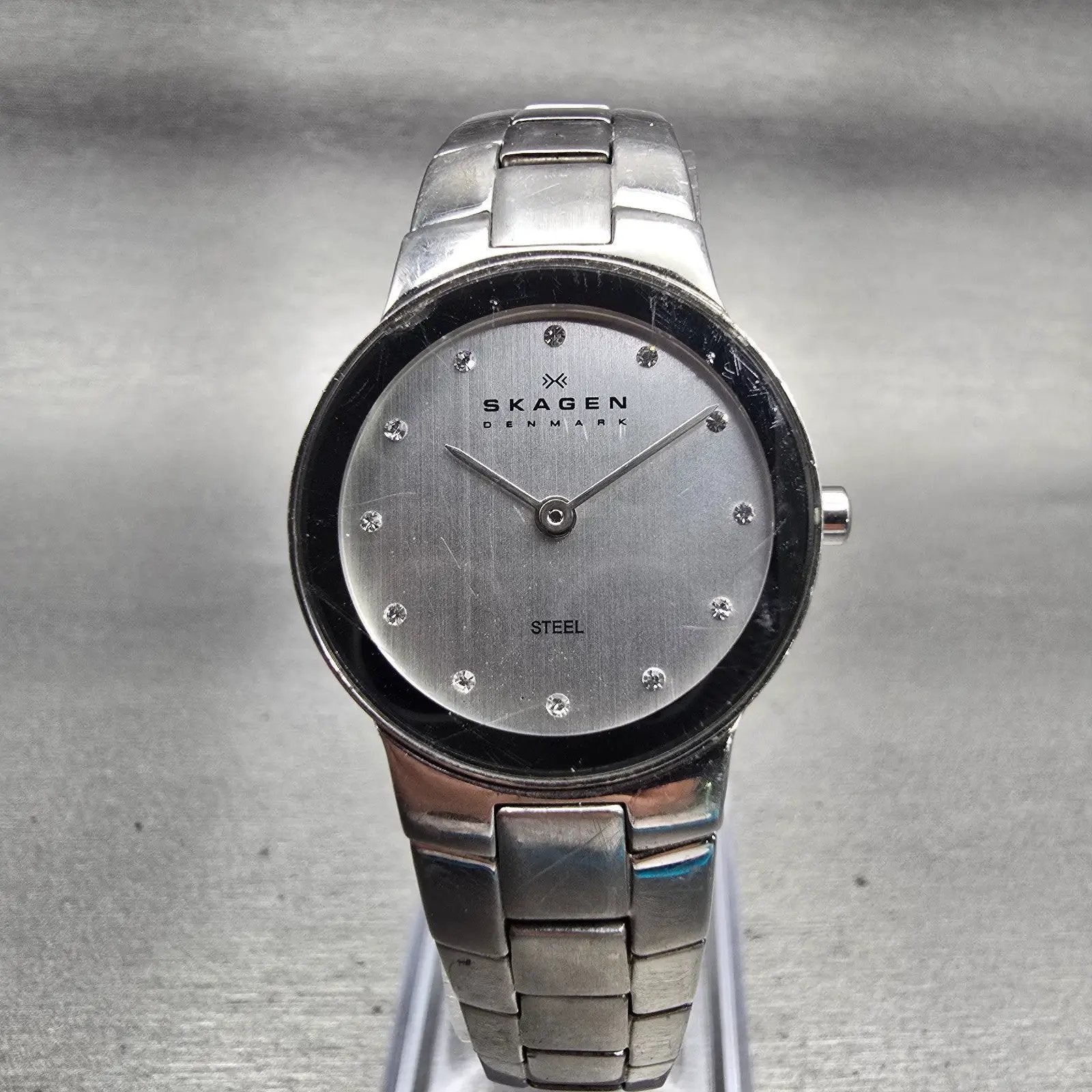 Skagen Steel Watch Women 25mm Silver Dial Silver Tone Round 430SSXD New Battery0