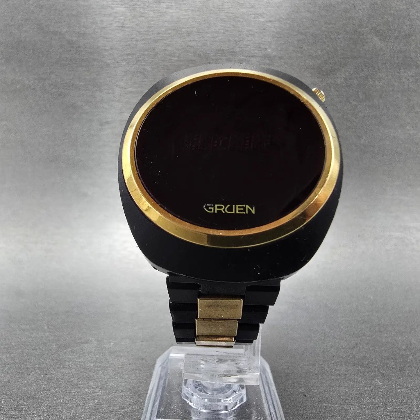 Gruen RED LED Watch Men 38mm Black Gold Tone Vintage PARTS6