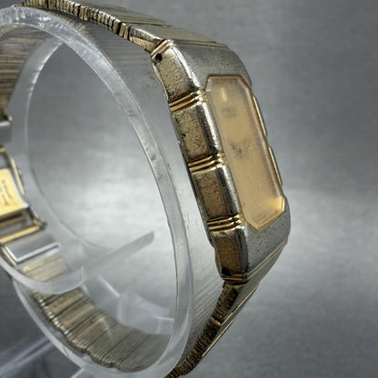 Seiko Tank Watch Women 13mm Champagne Dial Gold Tone 2E205039 New Battery3