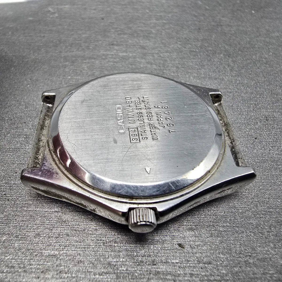 Casio MMW-80 Watch Men 34mm Silver Dial Silver Daydate Round VTG 394 PARTS10
