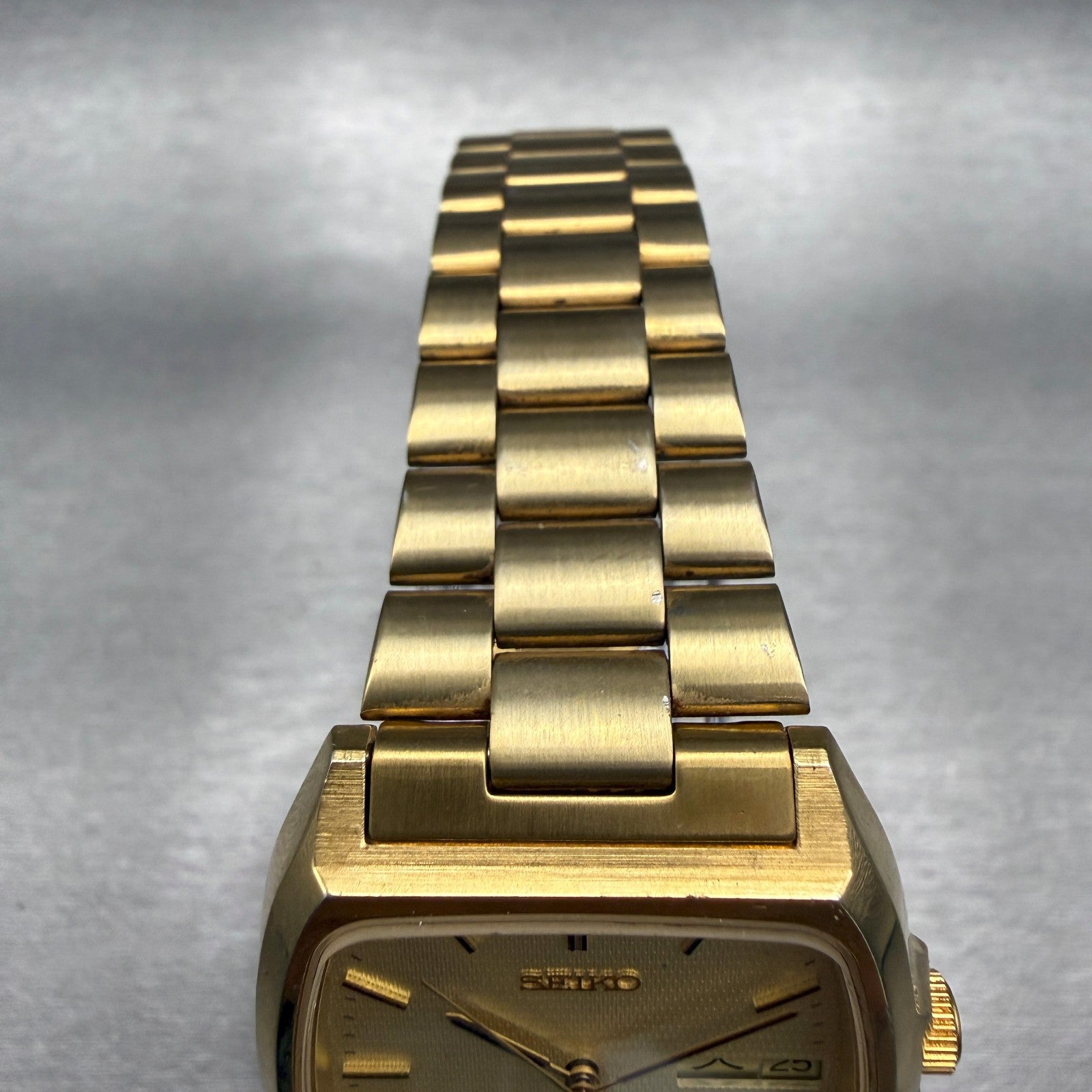 Seiko Spirit Watch Men 32mm Champagne Dial Gold Tone Daydate 7N48-5000 New Batt4