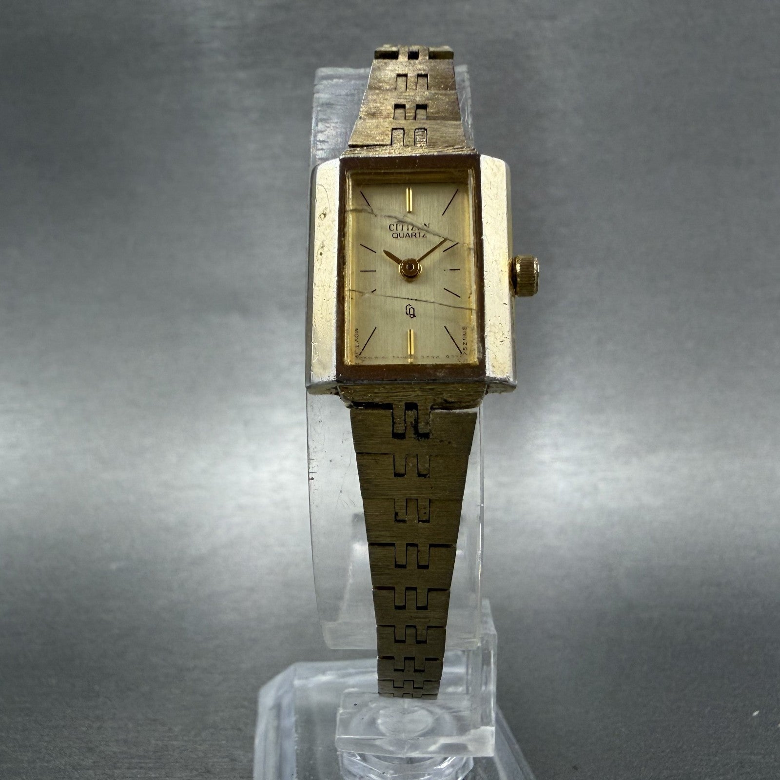 Citizen CQ Watch Women 17mm Champagne Dial Gold Tone Rectangle 3220 New Battery5