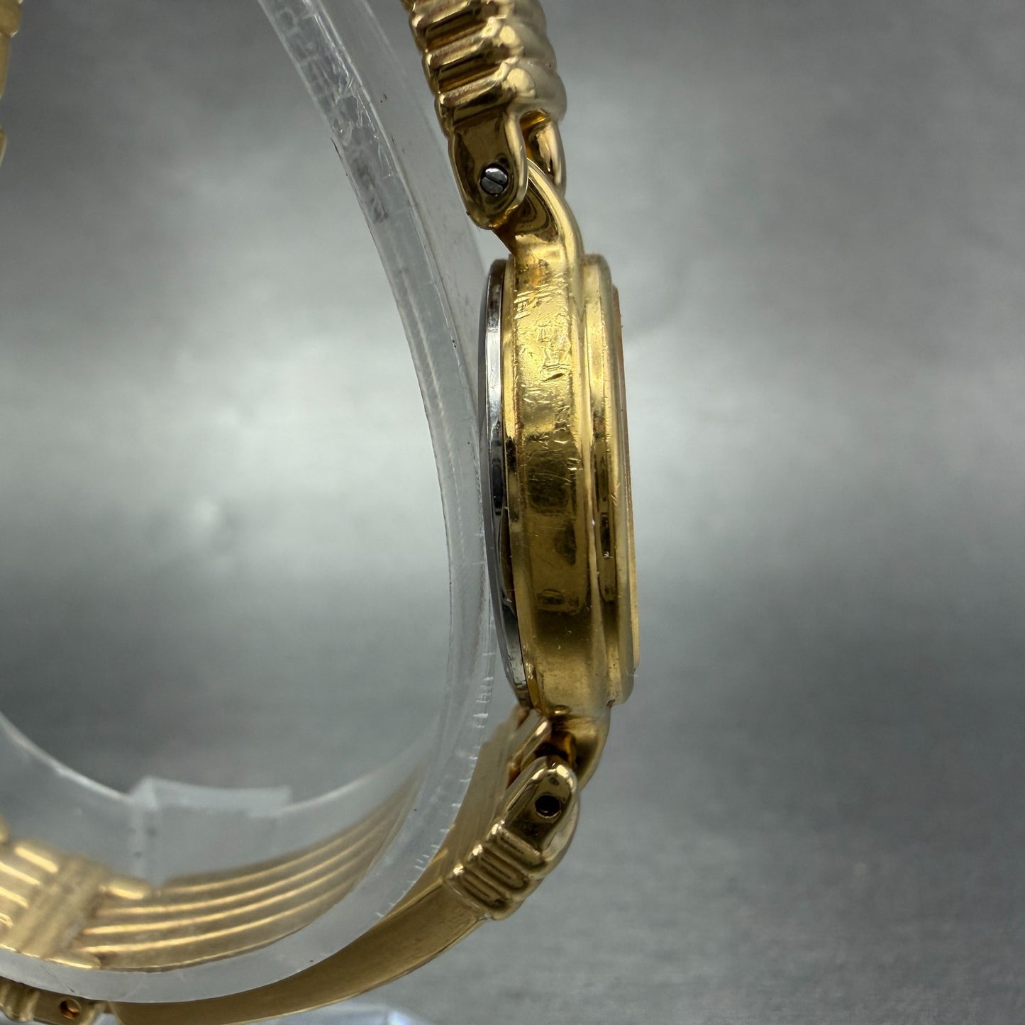 Seiko Watch Women 21mm Champagne Dial Gold Tone Round V400-1229 New Battery GVt3