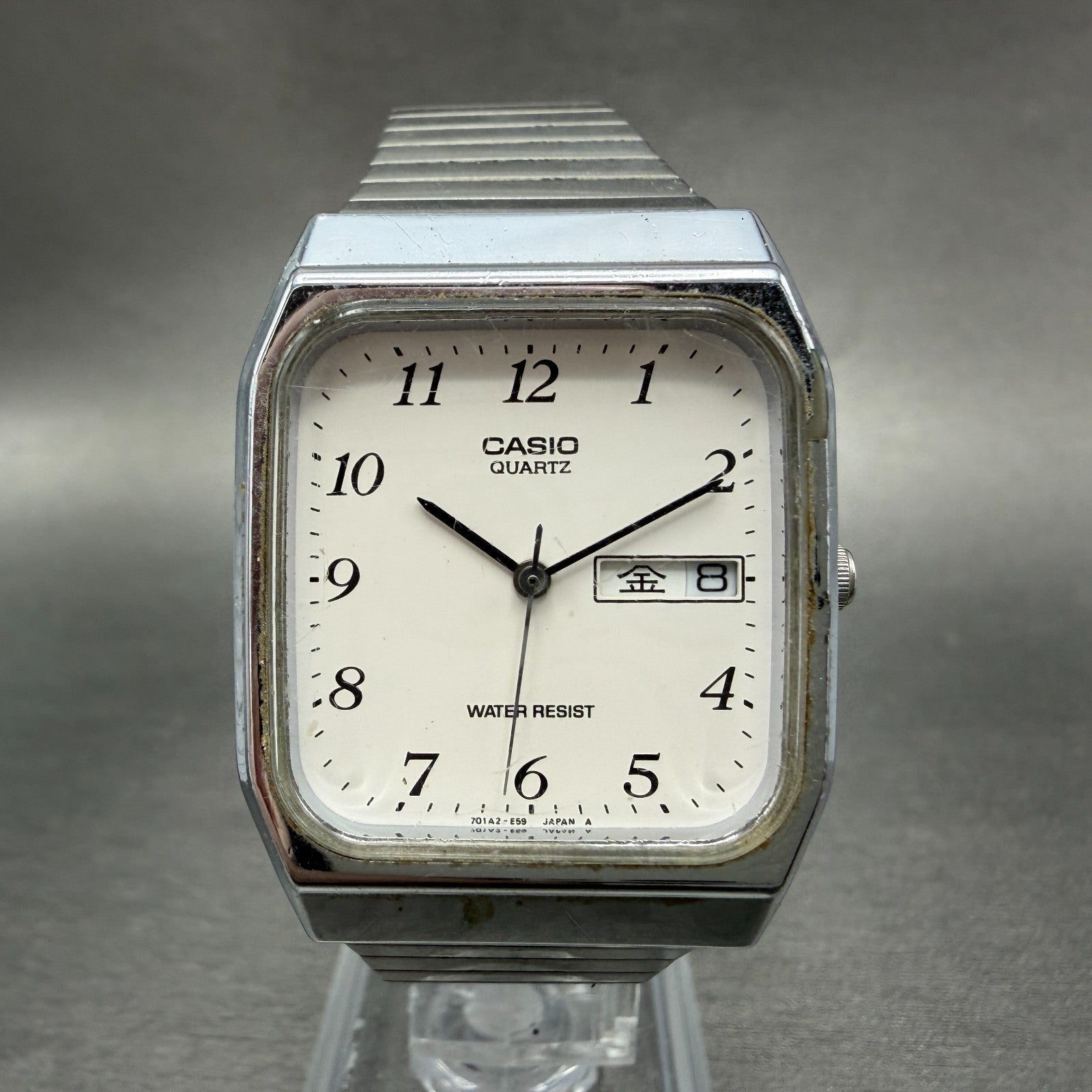Casio MQ-518 Watch Men 30mm Silver Dial Silver Tone Rectangle Daydate New BattHJ0