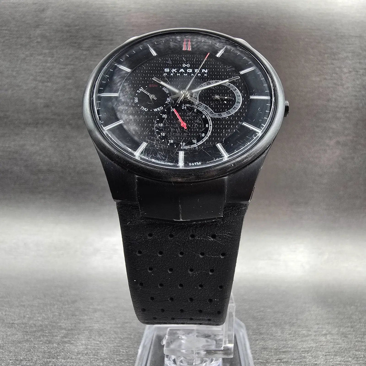 Skagen Watch Men 40mm Black Dial Black Tone Daydate Round 809XLTBLB New Battery5
