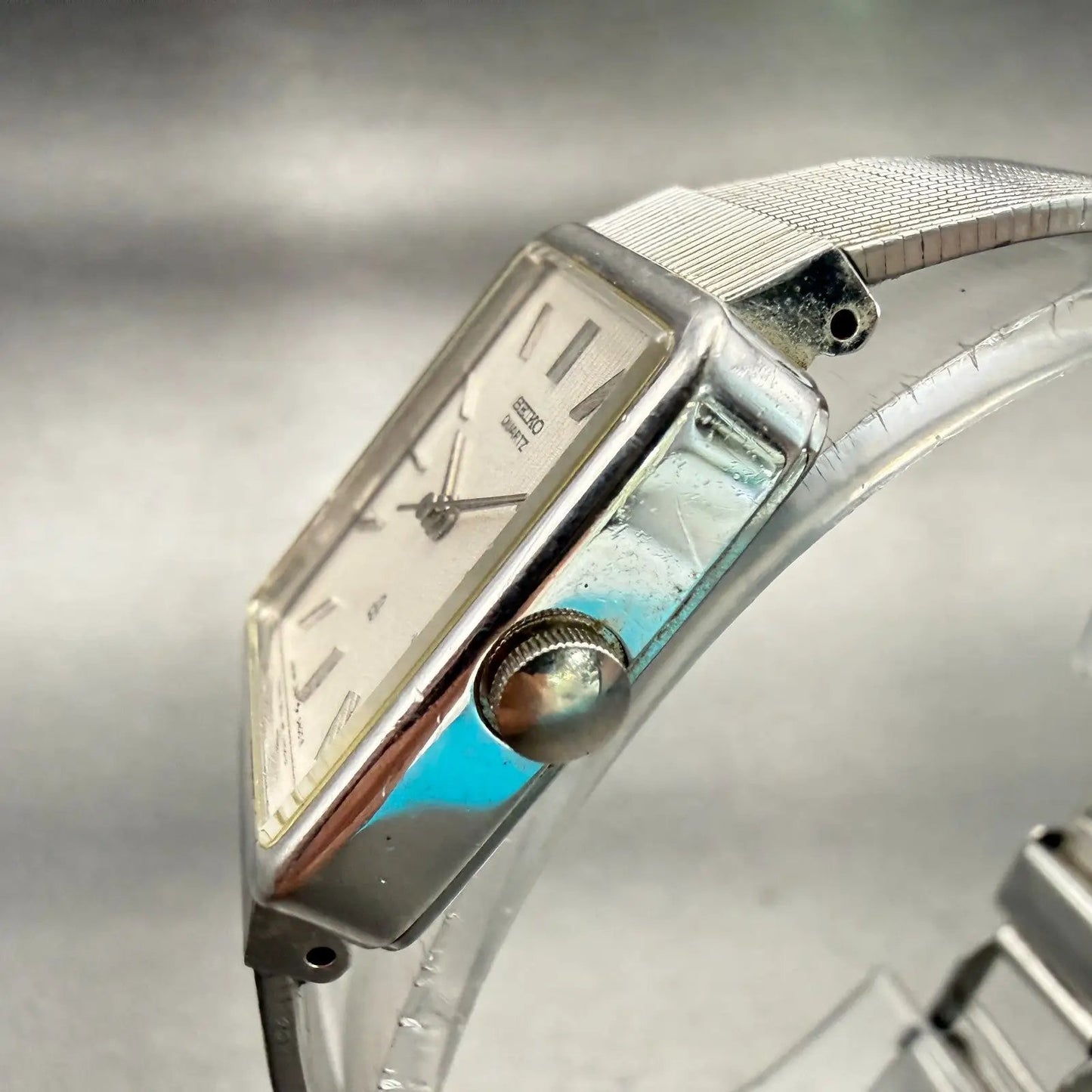 Seiko Watch Women 20mm Silver Dial Silver Tone Rectangle 2621-5200 New Battery2