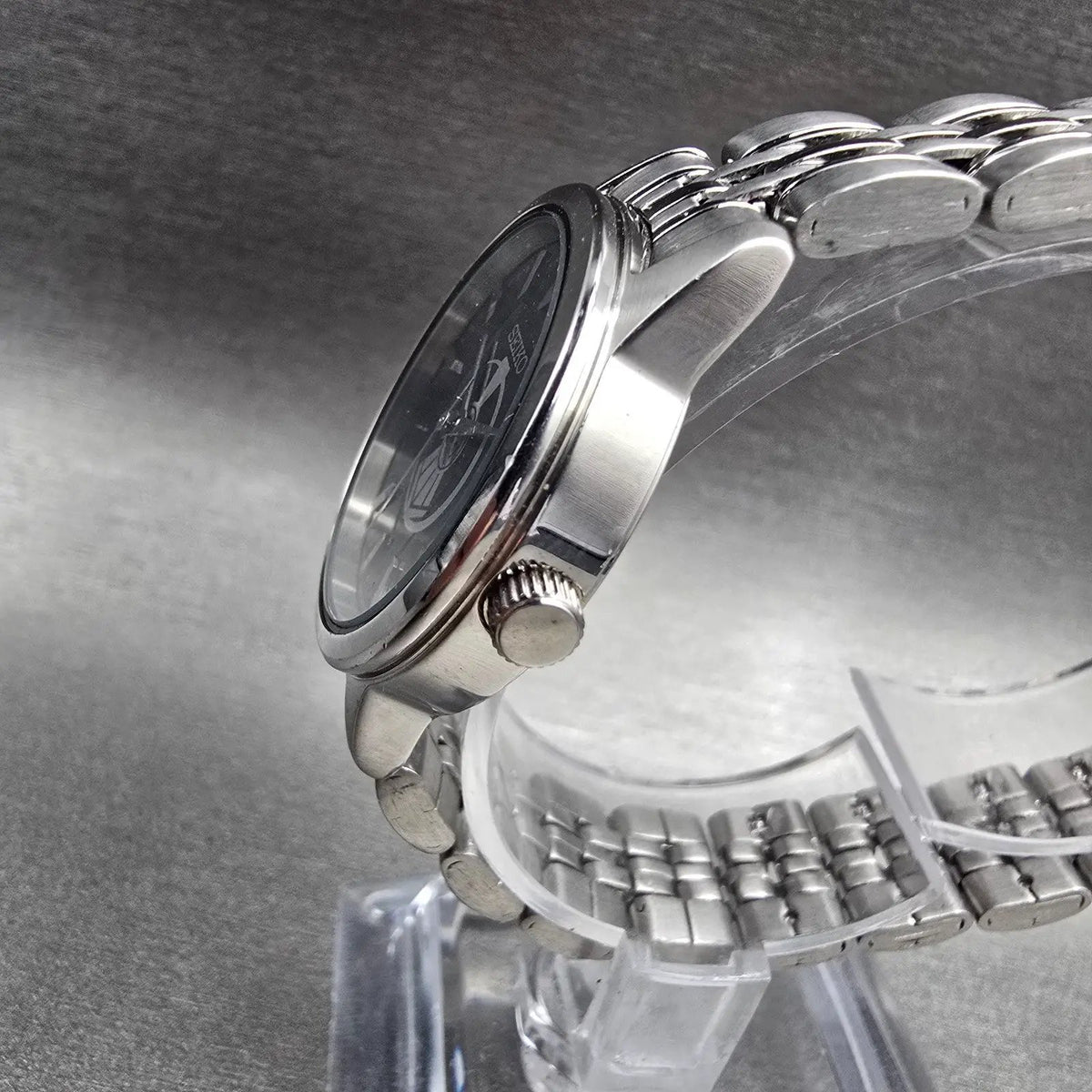 Seiko Watch Women 29mm Black Dial Silver Tone Date Round 6N22-00A0 New Battery2