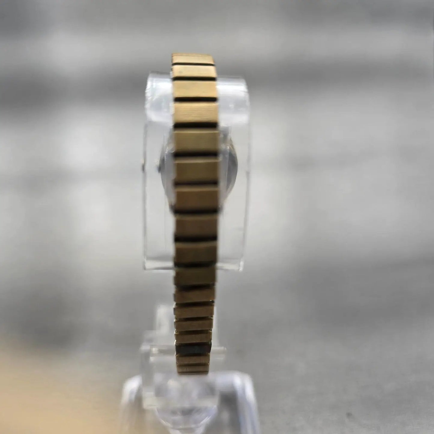 Seiko Watch Women 22mm Champagne Dial Gold Tone Round 5420-0049 New Battery VTG7