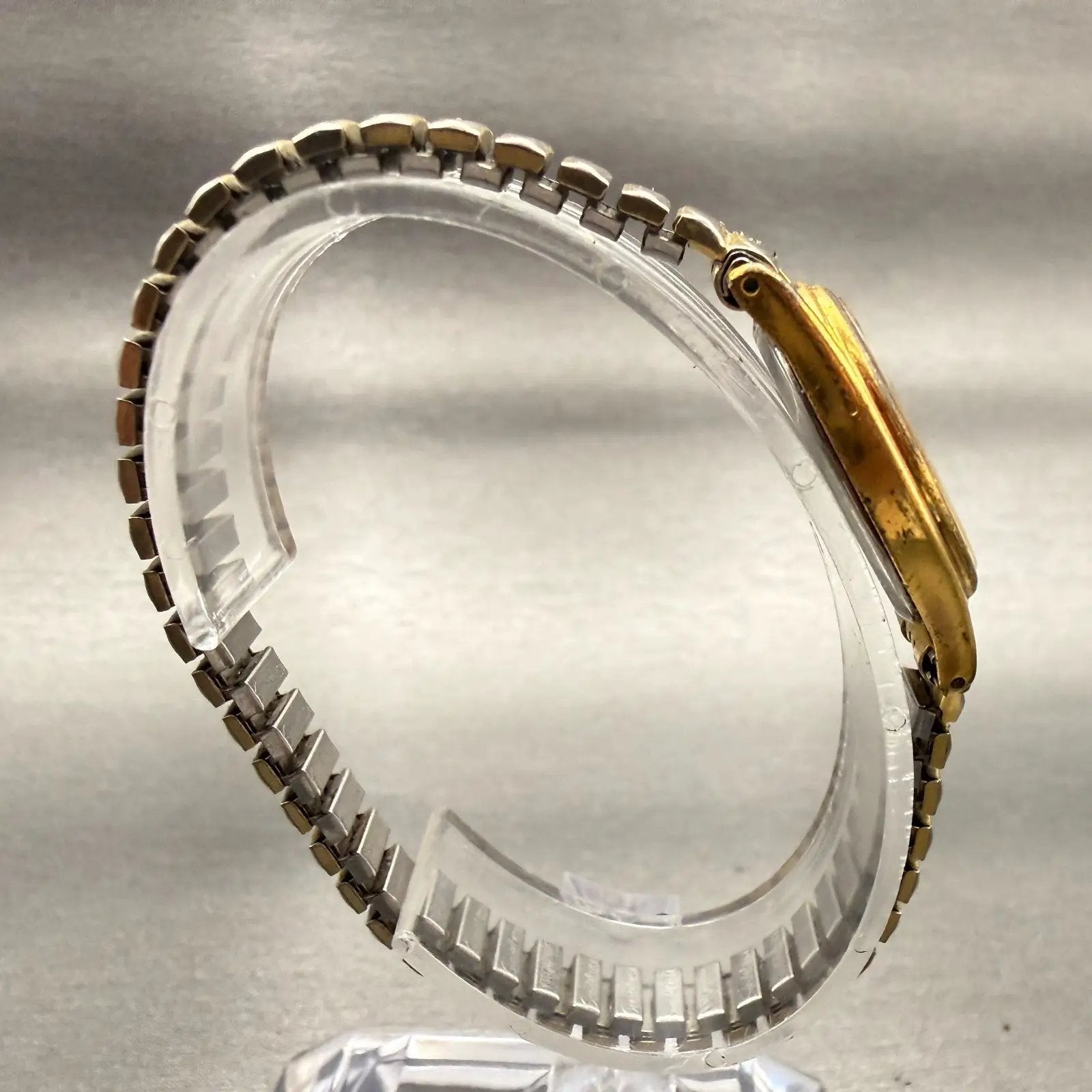Seiko Watch Women 20mm Champagne Dial Gold Tone Oval 4N01-5060 New Battery VTG8