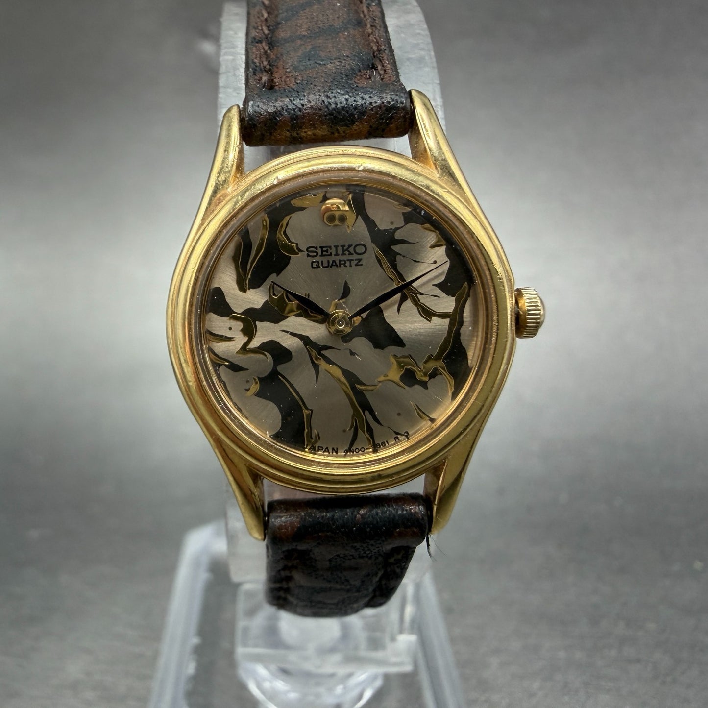 Seiko Watch Women 21mm Champagne Floral Dial Gold Tone Round 4N00-0608 New Batt0