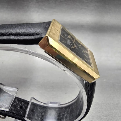 Seiko Watch Men 23mm Black Dial Gold Tone Rectangle 43-3049 New Battery Vintage3