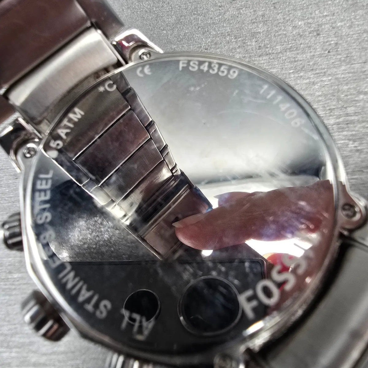 Fossil Chronograph Watch Men 48mm Silver Dial Silver Tone Round FS4359 New Batt10