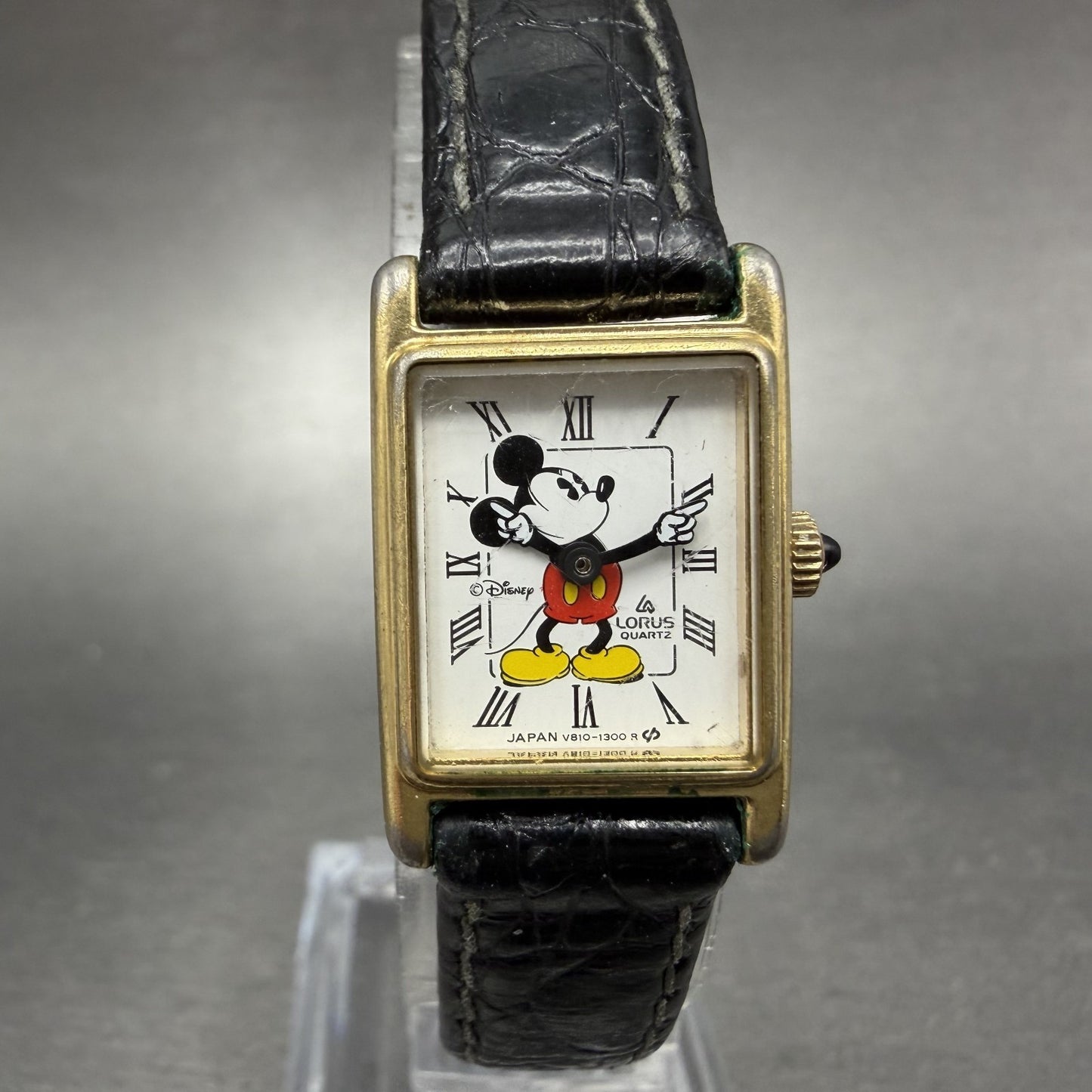 Lorus Mickey Mouse Tank Watch Women 17mm White Dial Gold Tone Rectangle New batt0