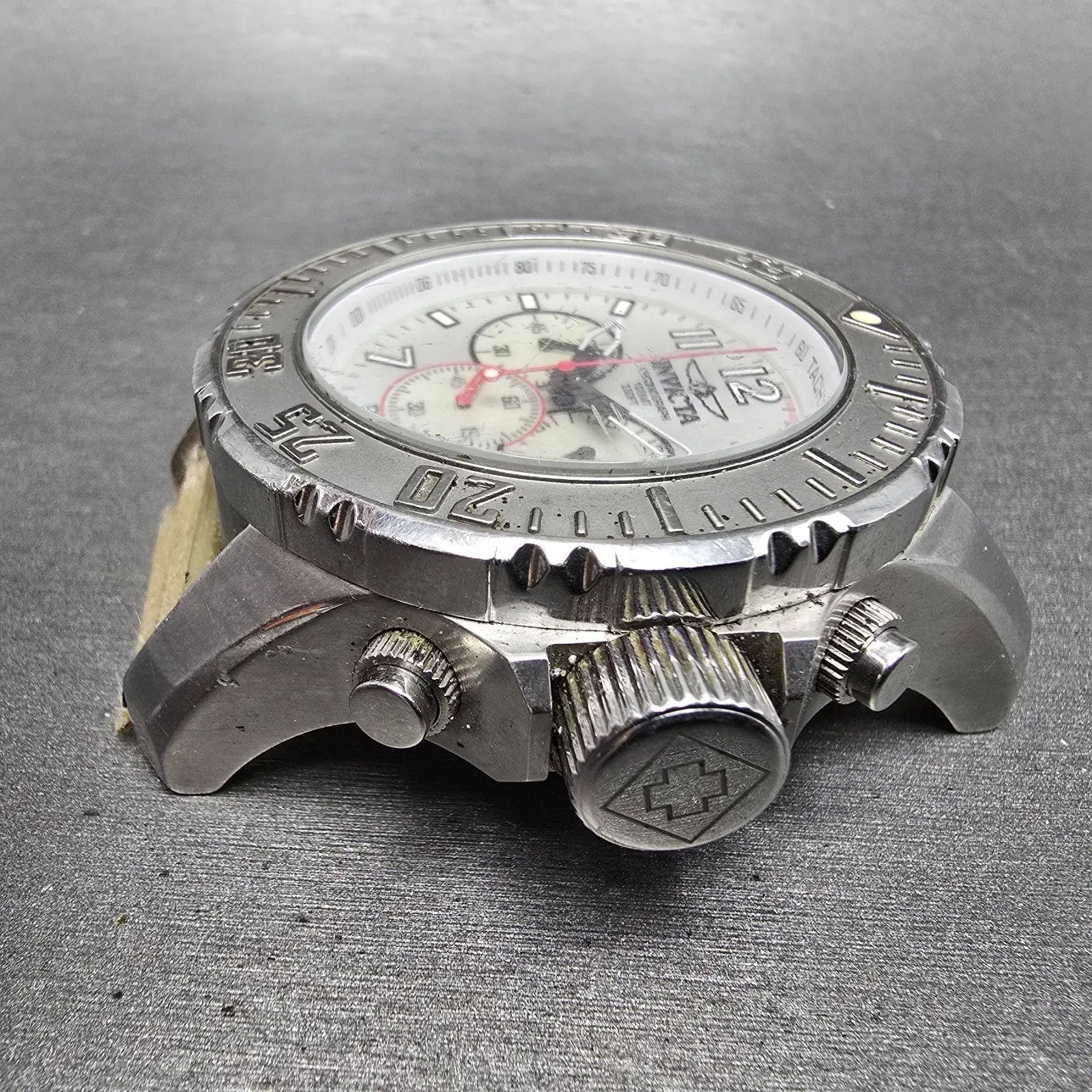 Invicta Chronograph Dive Watch Men 50mm Silver Dial Silver Tone Date 4667 NewBat5