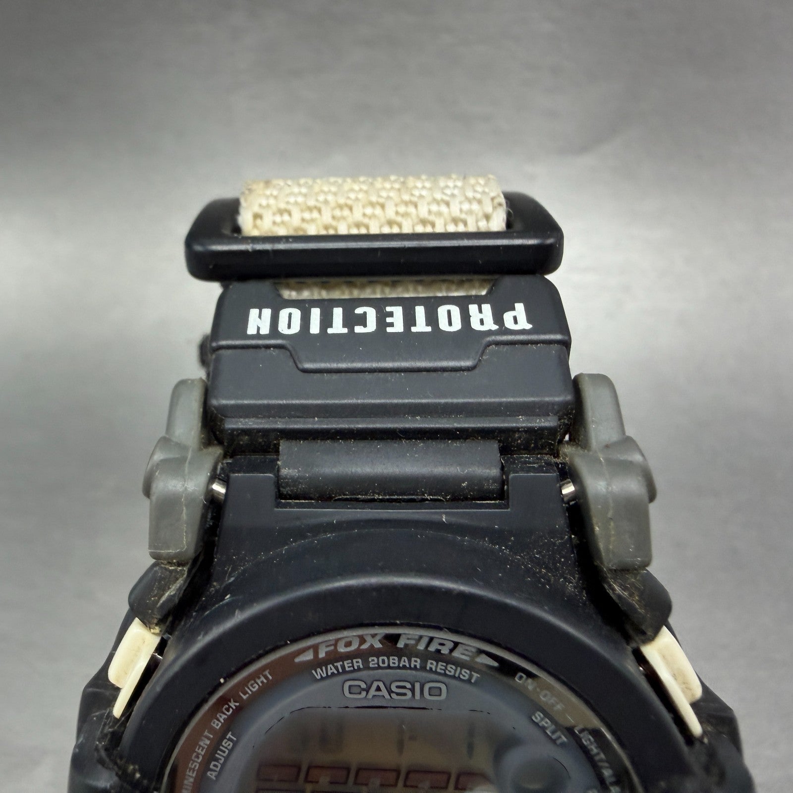 Casio G-Shock DW-002 Watch Men 48mm Digital Black White Round Fox Fire New Batt4