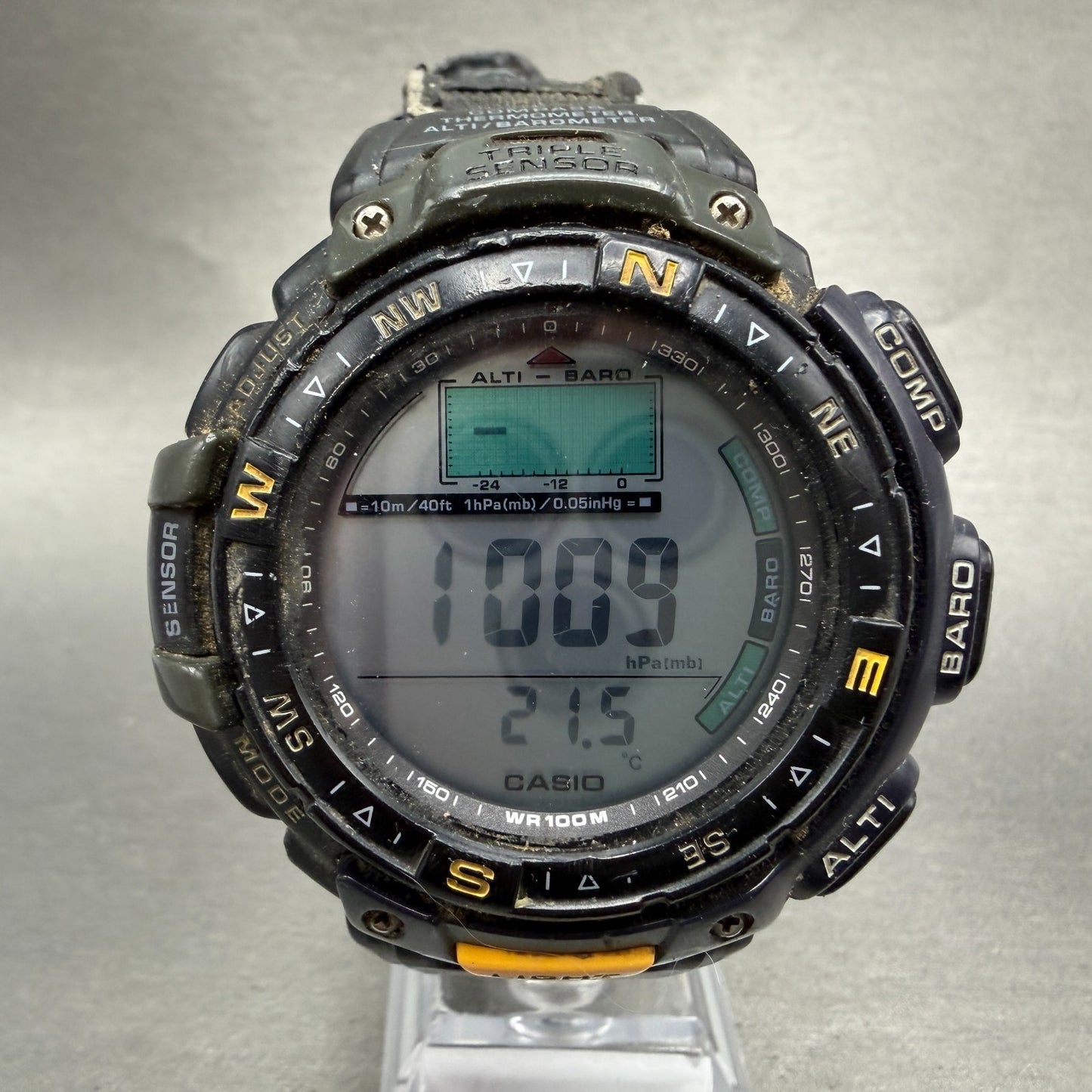 Casio Pathfinder PAG-40 Watch Men 53mm Digital Black Triple Sensor New battery F0