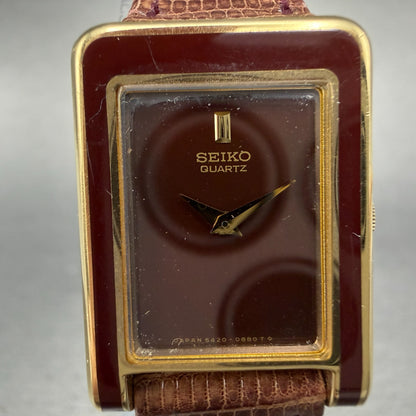 Seiko Watch Women 19mm Red Dial Gold Tone Rectangle 5420-544A New Battery NOS1