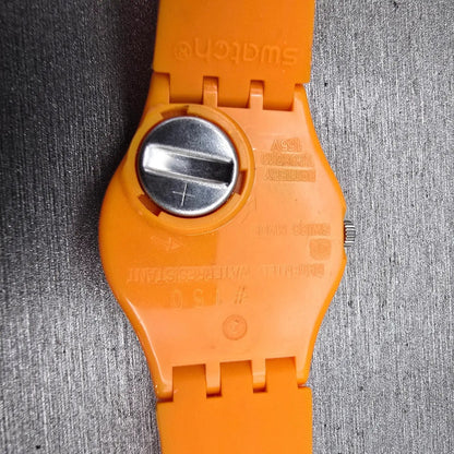 Swatch Abricot Watch Women 25mm Orange Dial Orange Tone Round LO104 New Battery10
