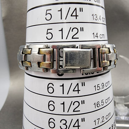 Seiko Watch Women 24mm White Dial Two Tone Round 1N00-1E19 New Battery A123