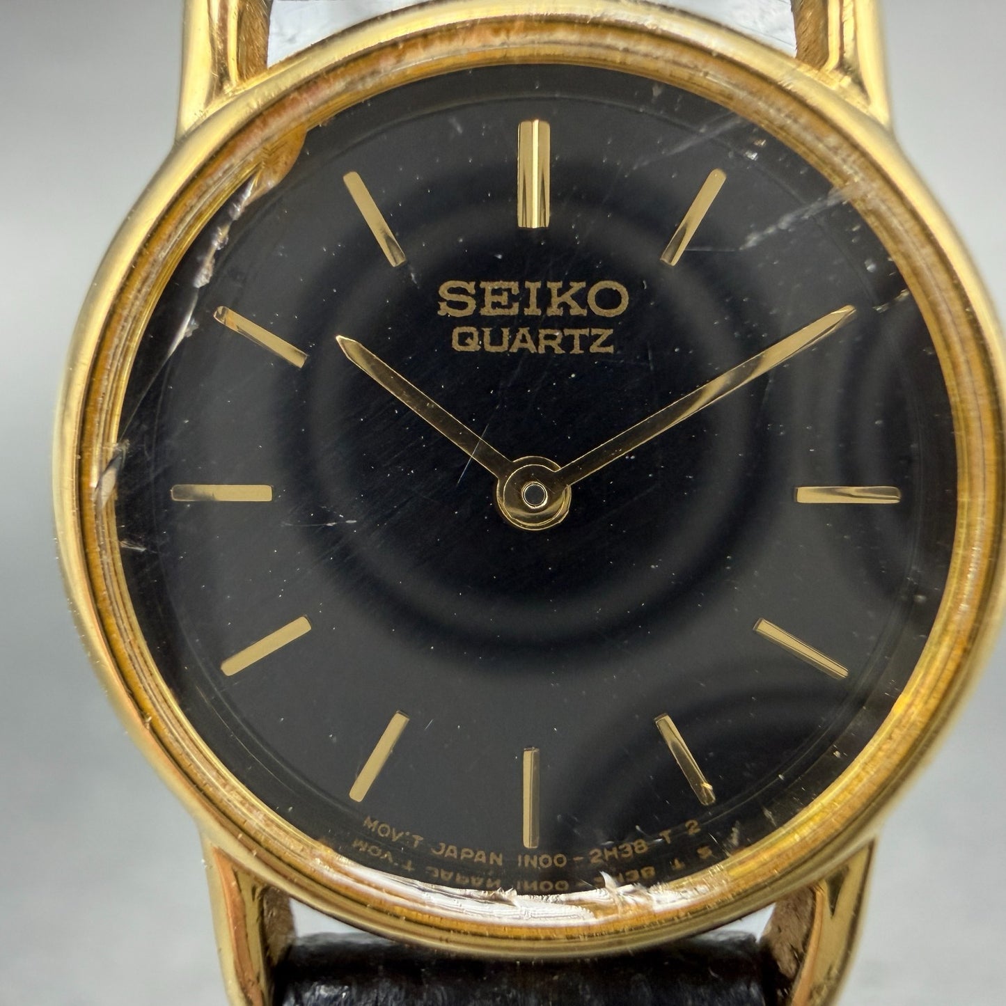 Seiko Watch Women 20mm Black Dial Gold Tone Round Vintage 1N00-0F69 New Battery71