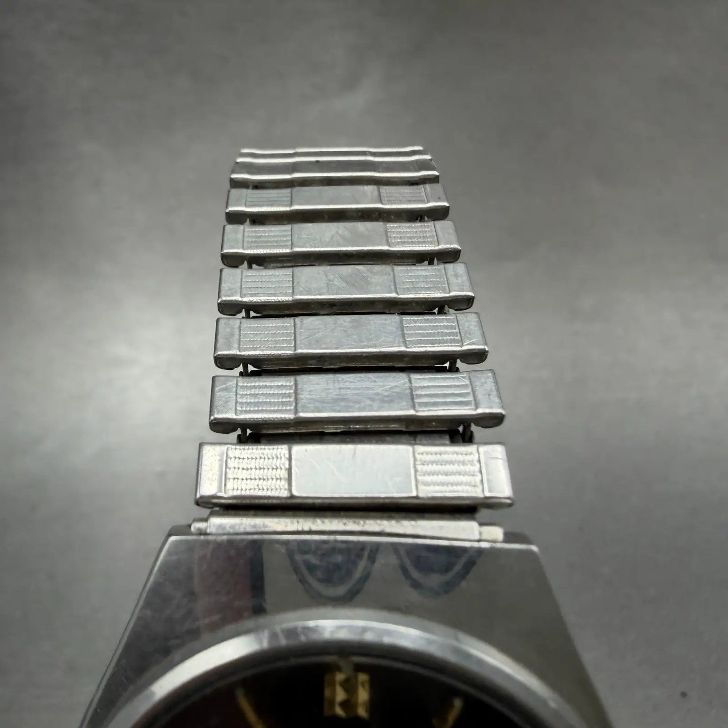 48043096