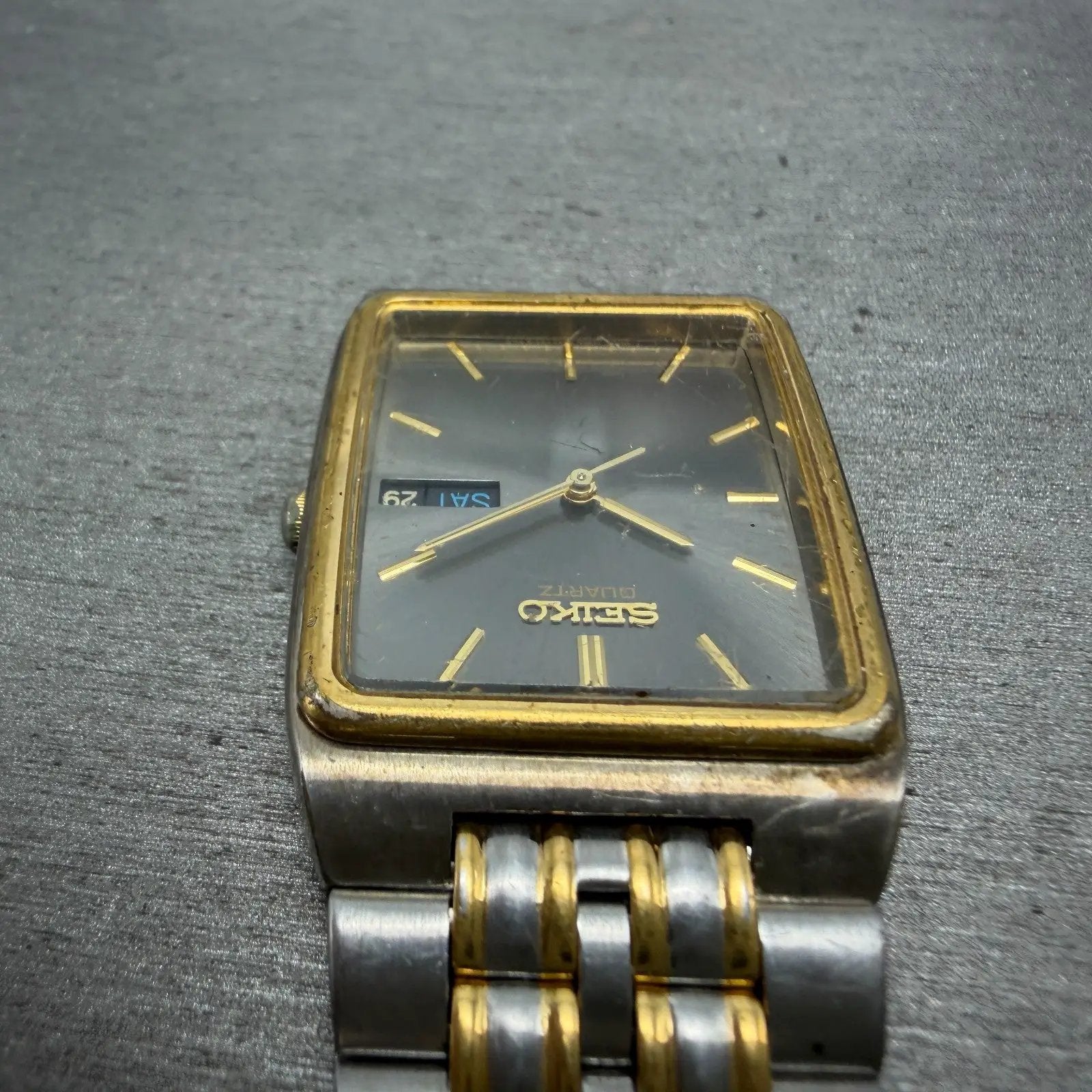 48242085