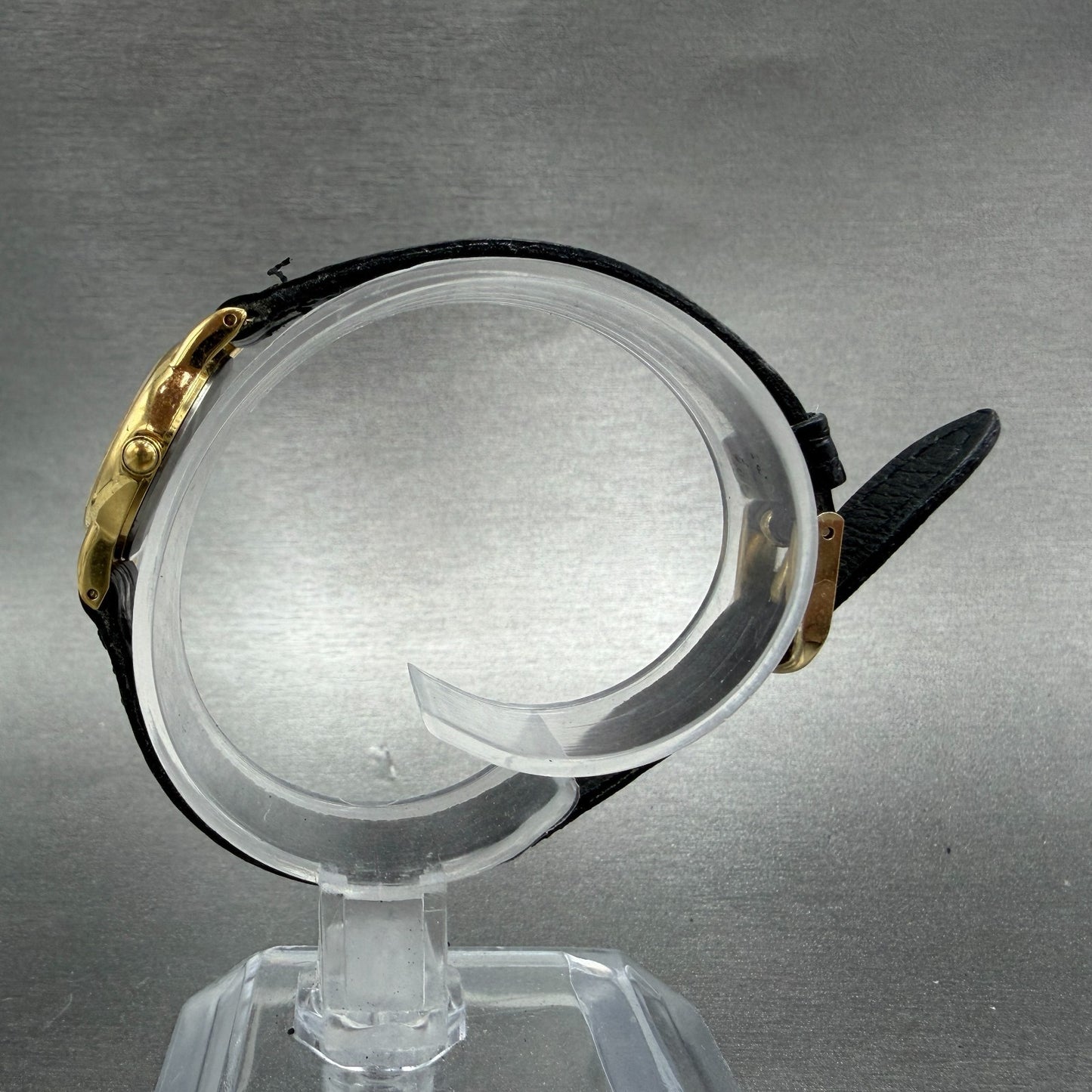 Seiko Watch Women 20mm Champagne Dial Gold Tone Round 2Y00-0A10 New Battery VTG6