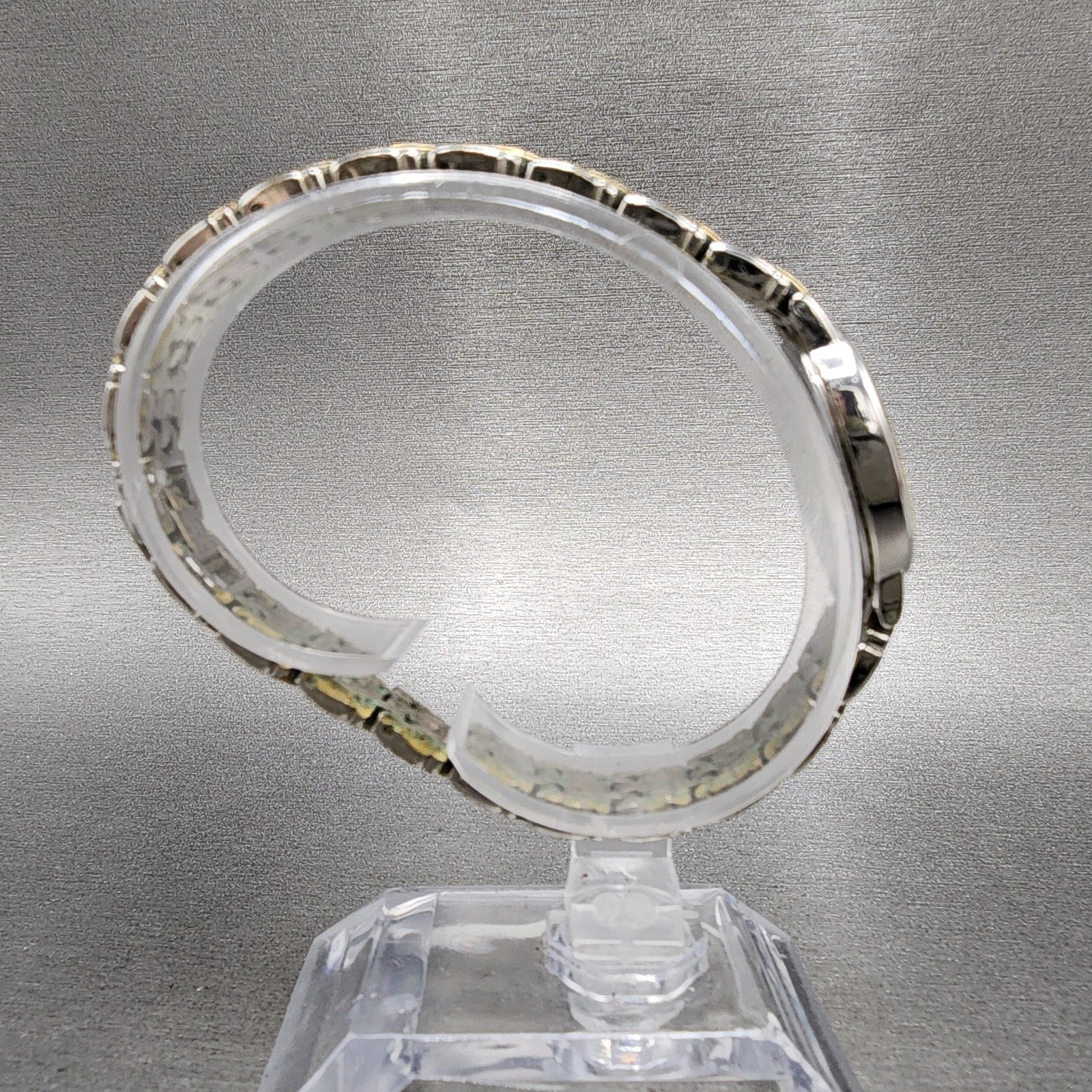 Seiko Watch Women 17mm White Dial Two Tone Oval V4001029 New Battery8