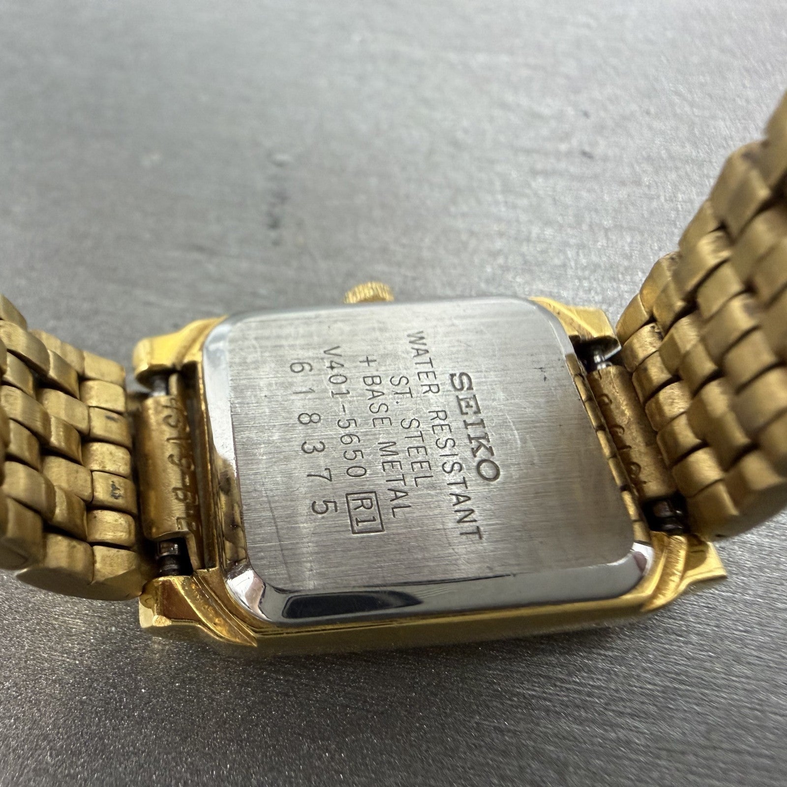Seiko Tank Watch Women 18mm Black Dial Gold Tone Rectangle V4015650 New Battery9