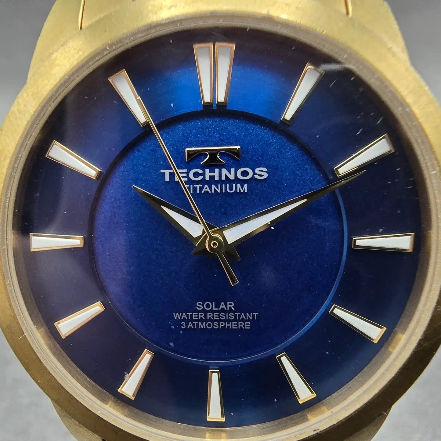 Technos Solar Watch Men 38mm Blue Dial Gold Tone Titanium Round T9A94 Runs2