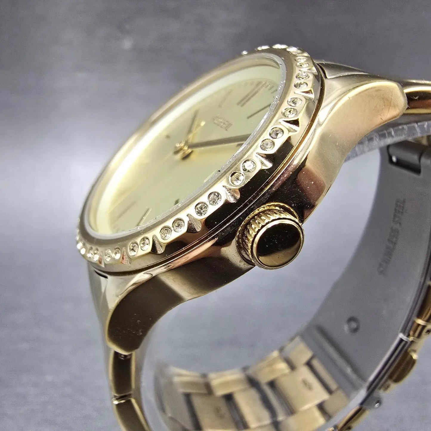 Fossil Watch Women 34mm Champagne Dial Gold Tone Date Round BQ3375 New Battery2
