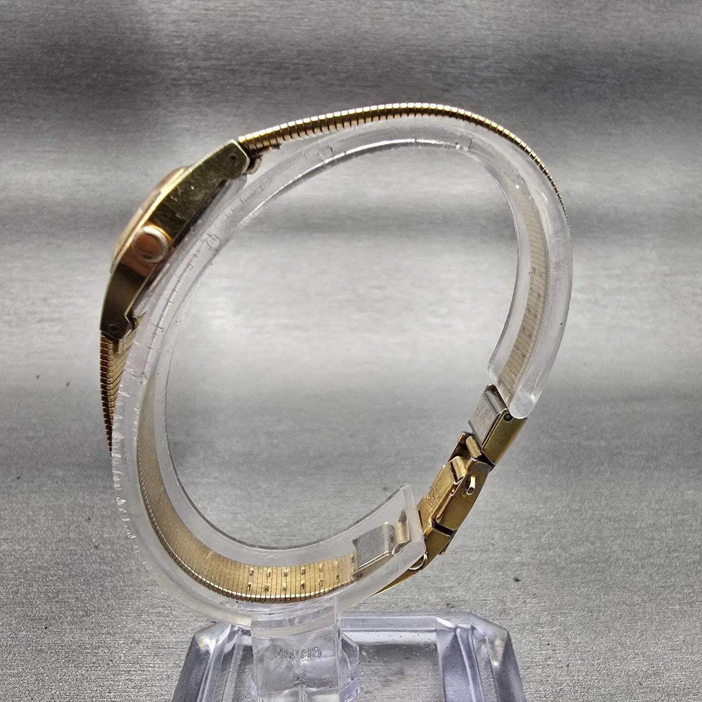 Seiko Watch Women 16mm Gold Dial Gold Tone Oval 2C20-5309 New Battery Vintage6