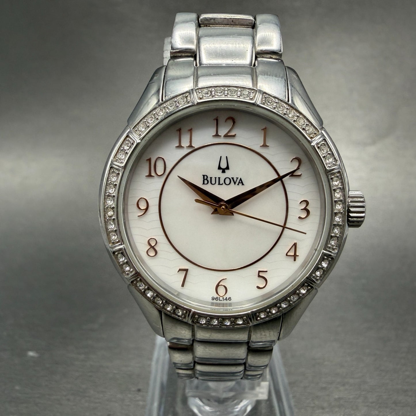 Bulova Watch Women 33mm MOP Dial Silver Tone Round 96L146 New Battery Diamond0