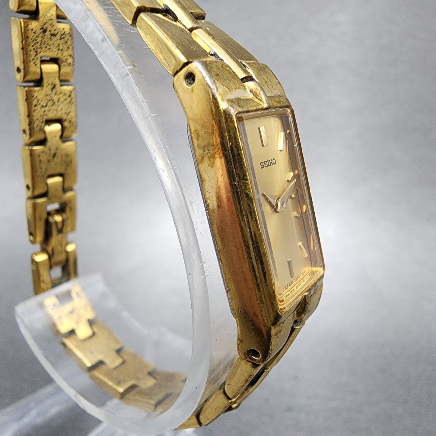 Seiko Tank Watch Women 13mm Champagne Dial Gold Tone Rectangle 2e207479 New Bat3