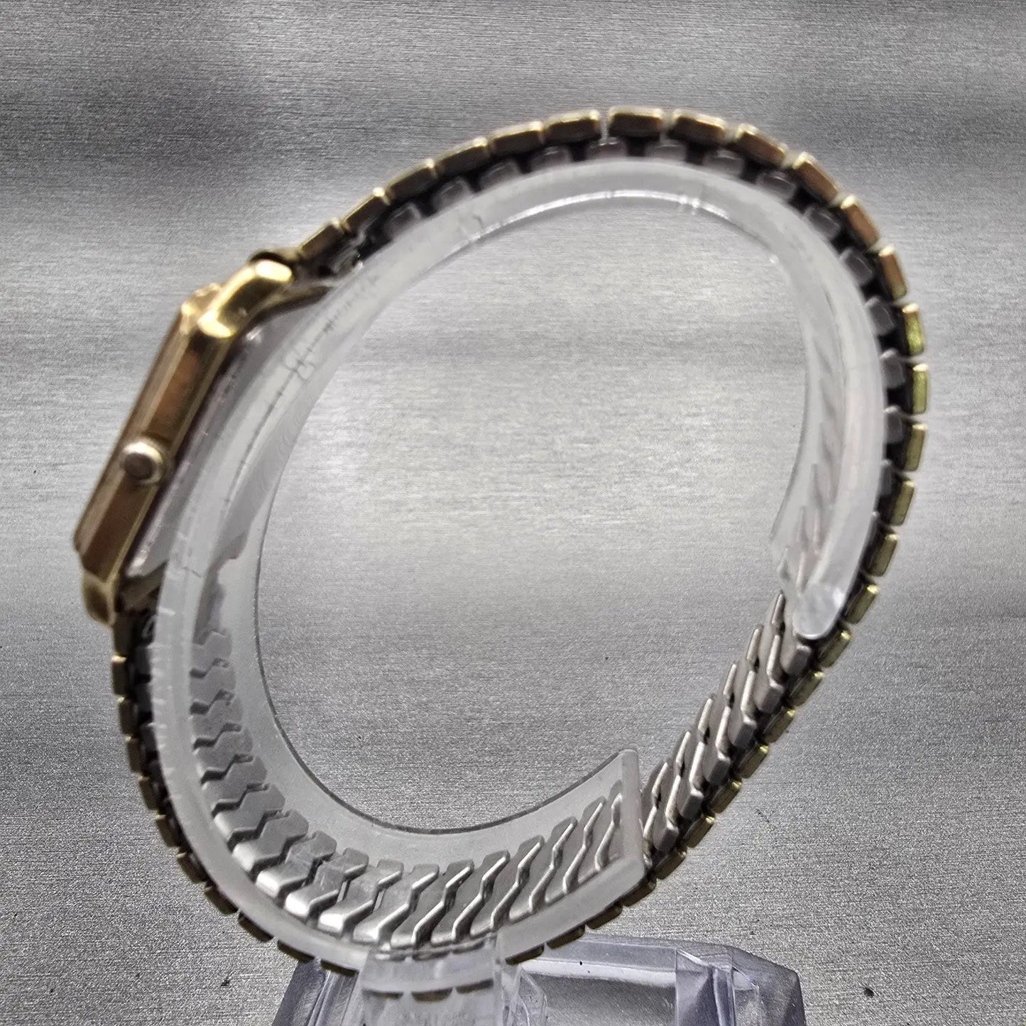 Seiko Watch Woman 20mm Gold Dial Gold Tone Rectangle 7321-5040 New Battery VTG6
