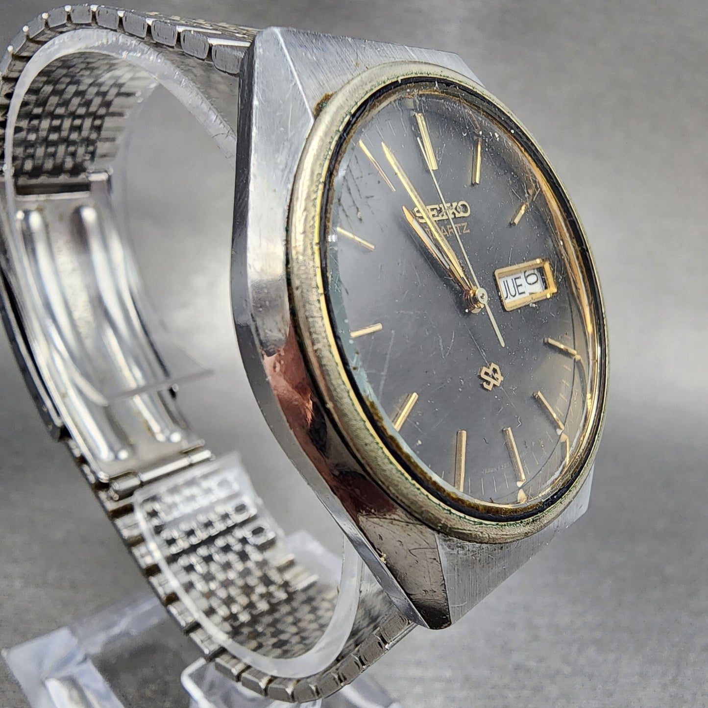 Seiko SQ Watch Men 35mm Gray Dial Two Tone Daydate Round 82238009 PARTS8