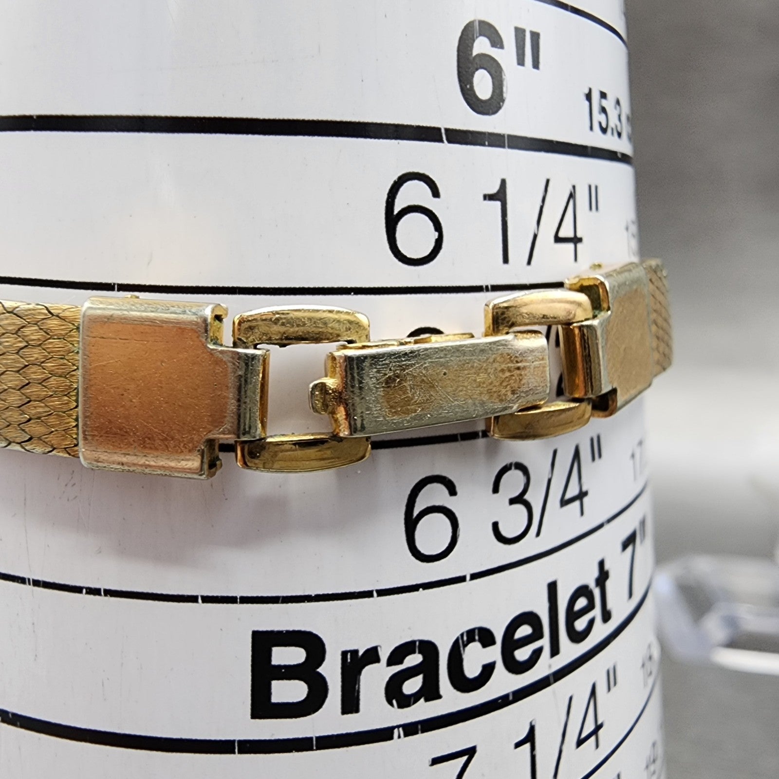Bulova Accutron Watch Women 18mm Gold Dial Gold Tone Diamond Bezel New Battery10