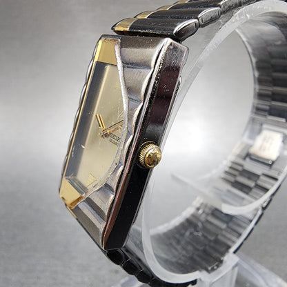Seiko Half Moon Watch Women 17mm Champagne Dial Black&Gold Rectangle New Battery2