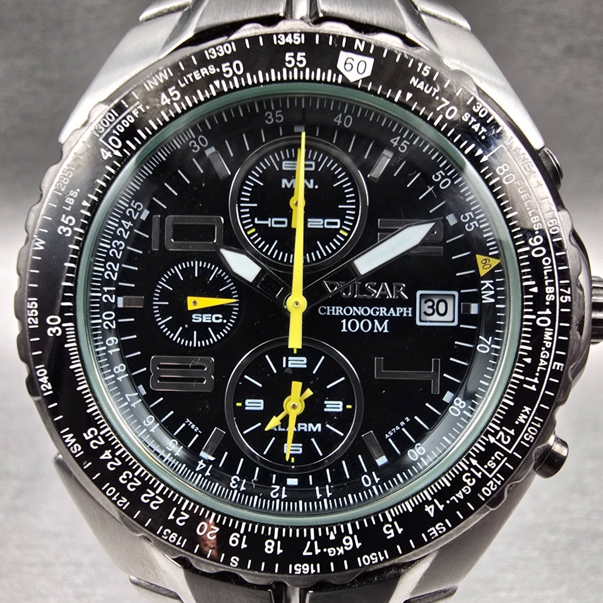 Pulsar Chronograph Watch Men 43mm Black Dial Silver Date 7T62-X041 READ!!!!!!1