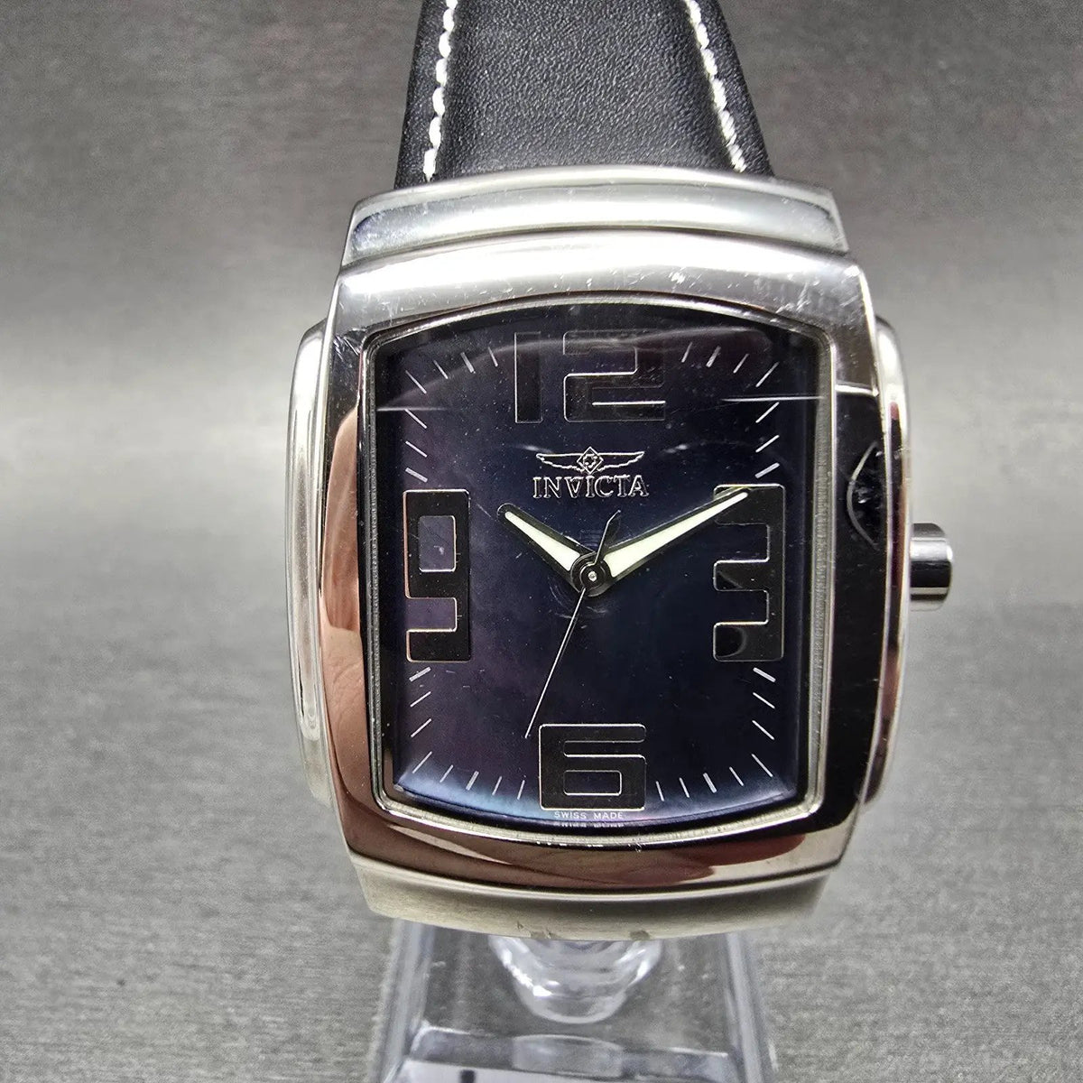 Invicta Watch Women 30mm MOP Dial Silver Rectangle 2255 New Battery0