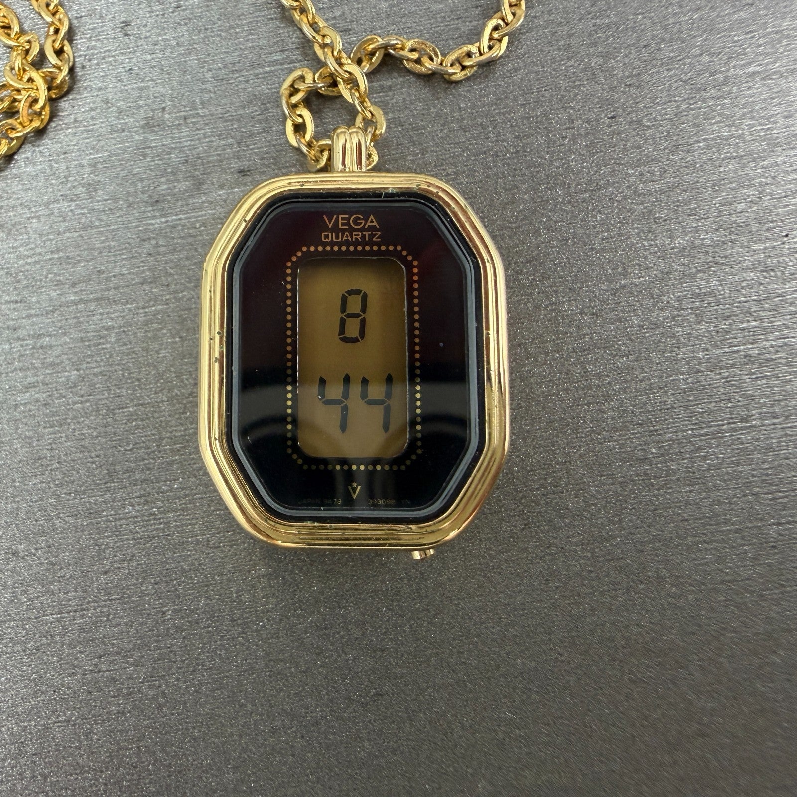 Vega Necklace Watch Women Digital LCD Gold Tone Octagon New Battery Vintage1