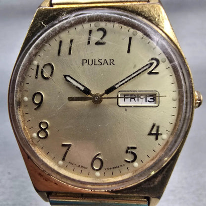 Seiko Pulsar Watch Men 34mm Champagne Dial Gold Tone Daydate V733-8A40 New Batt1
