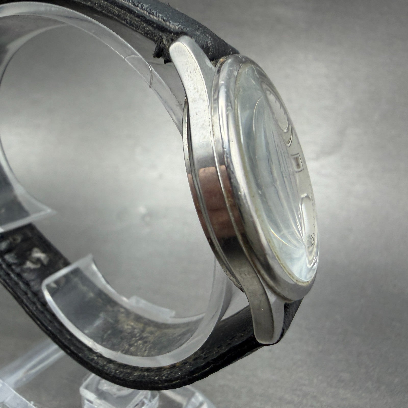 Fendi Orologi Watch Men 35mm Silver Dial Silver Tone Date Round 210G New Batt3