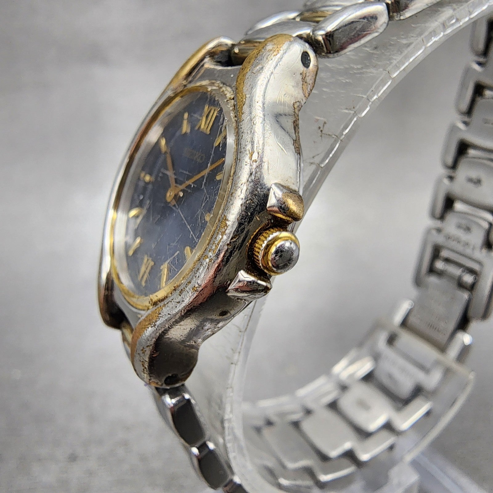 Seiko Watch Women 23mm Blue Dial Two Tone Round Vintage 1n001f10 New Battery1