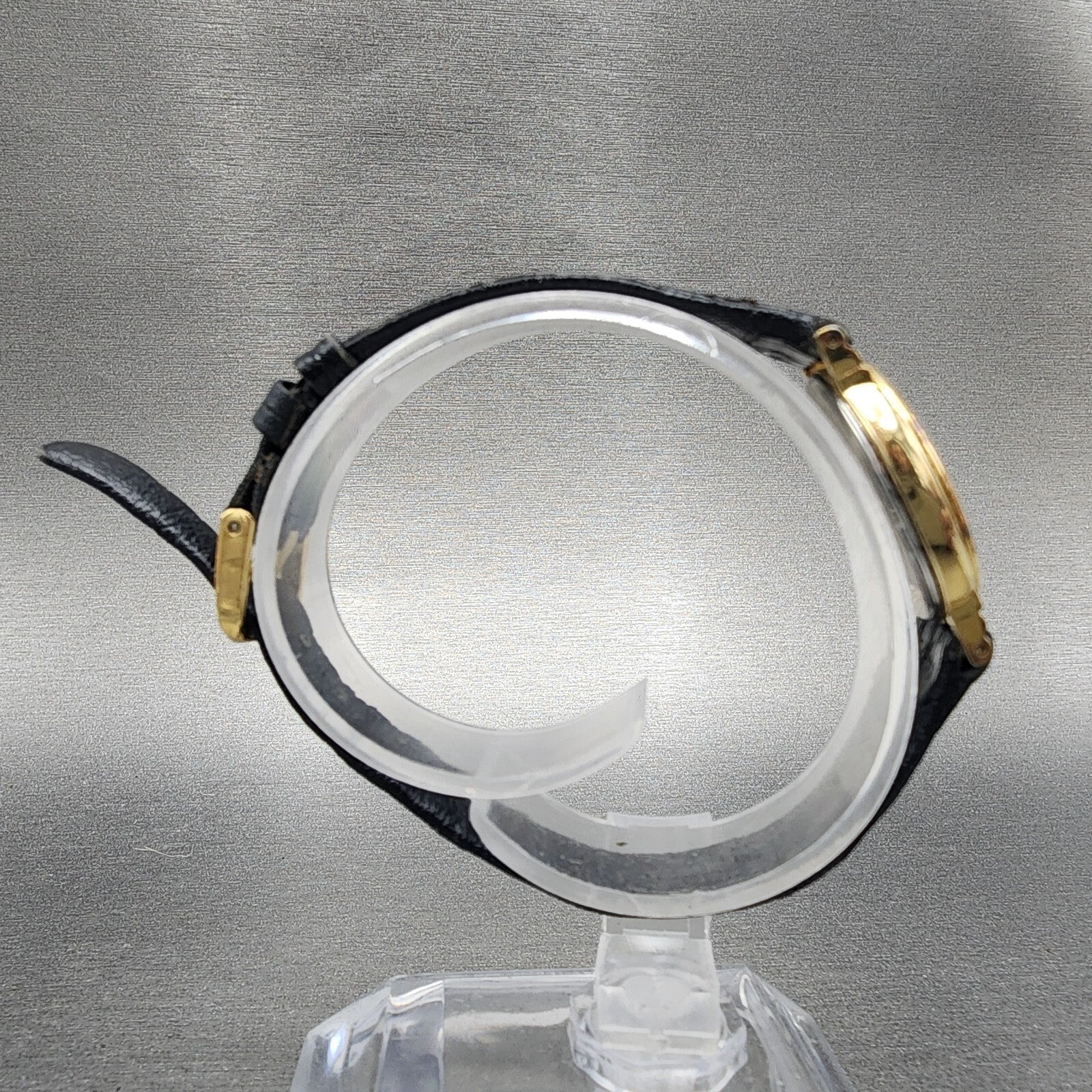 Seiko Watch Women 22mm White Dial Gold Tone Oval Leather 73216070 New Battery8