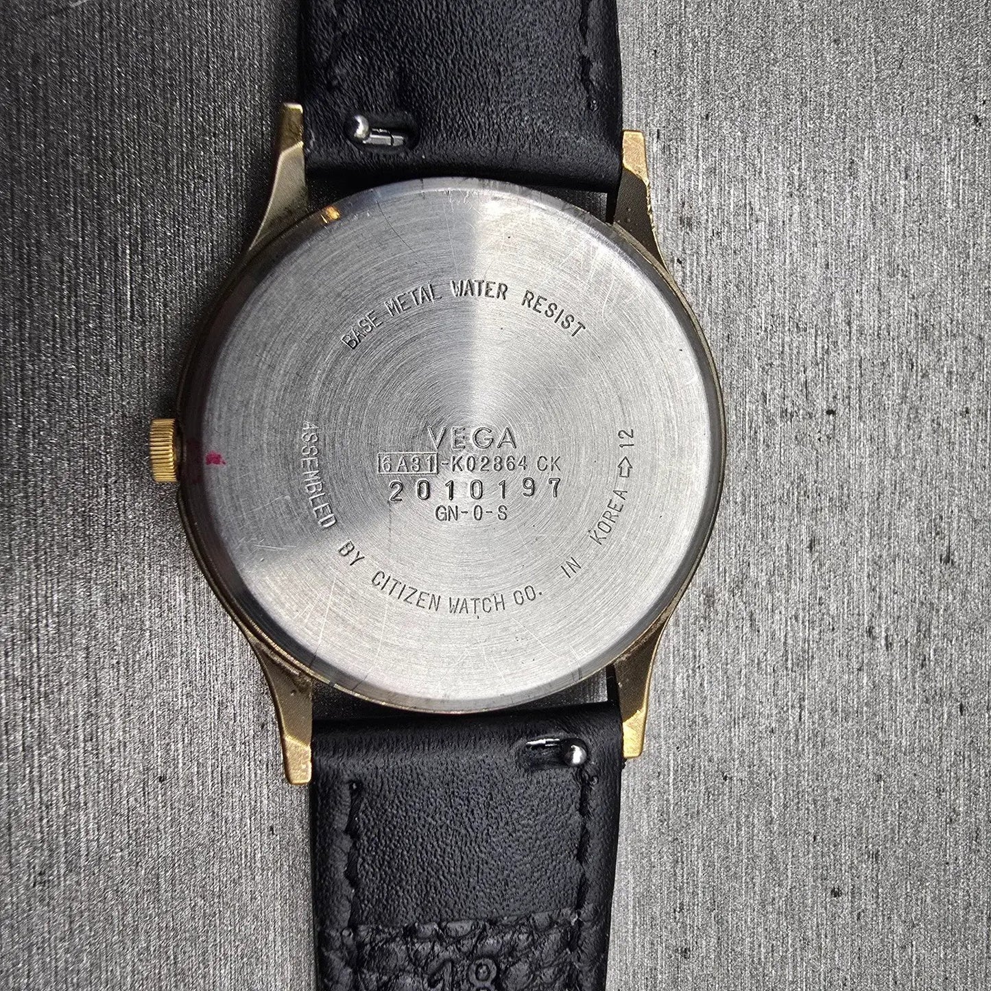 Citizen Vega Junction Watch Men 33mm White Dial Gold Tone 6A31-K02864 New Batt10